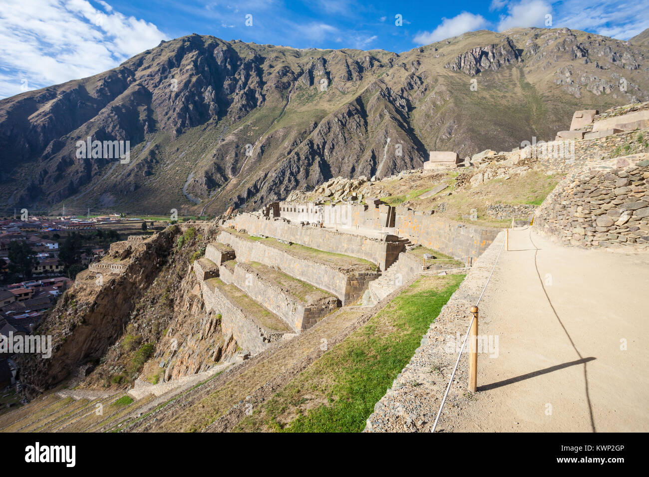 Ruinen von Ollantaytambo. Ollantaytambo ist eine Stadt und eine Inca archäologische Stätte im Süden Perus. Stockfoto