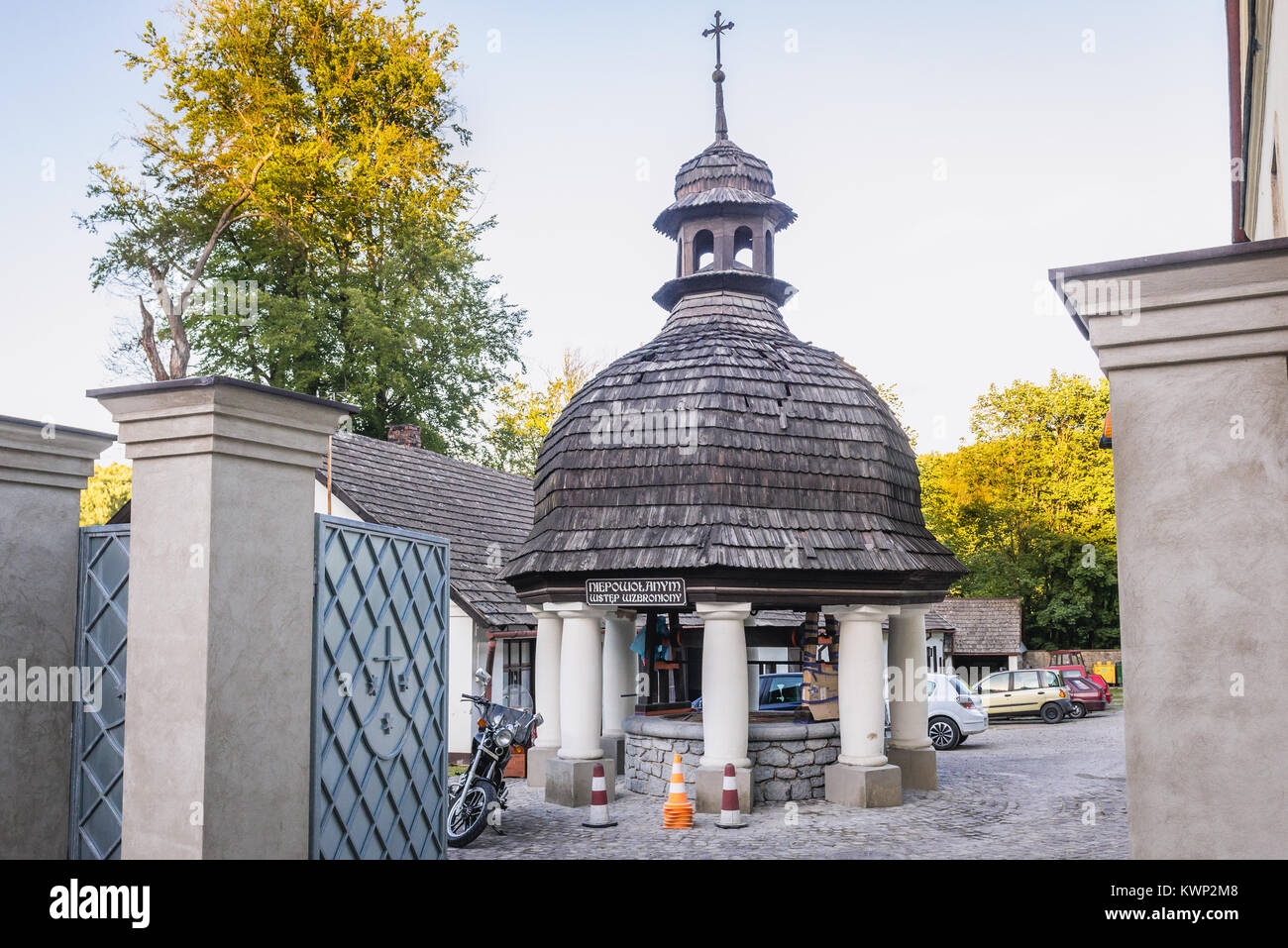 Auch im Kloster der Unbeschuhten Karmeliten in Czerna Dorf in der Woiwodschaft Kleinpolen in Polen Stockfoto