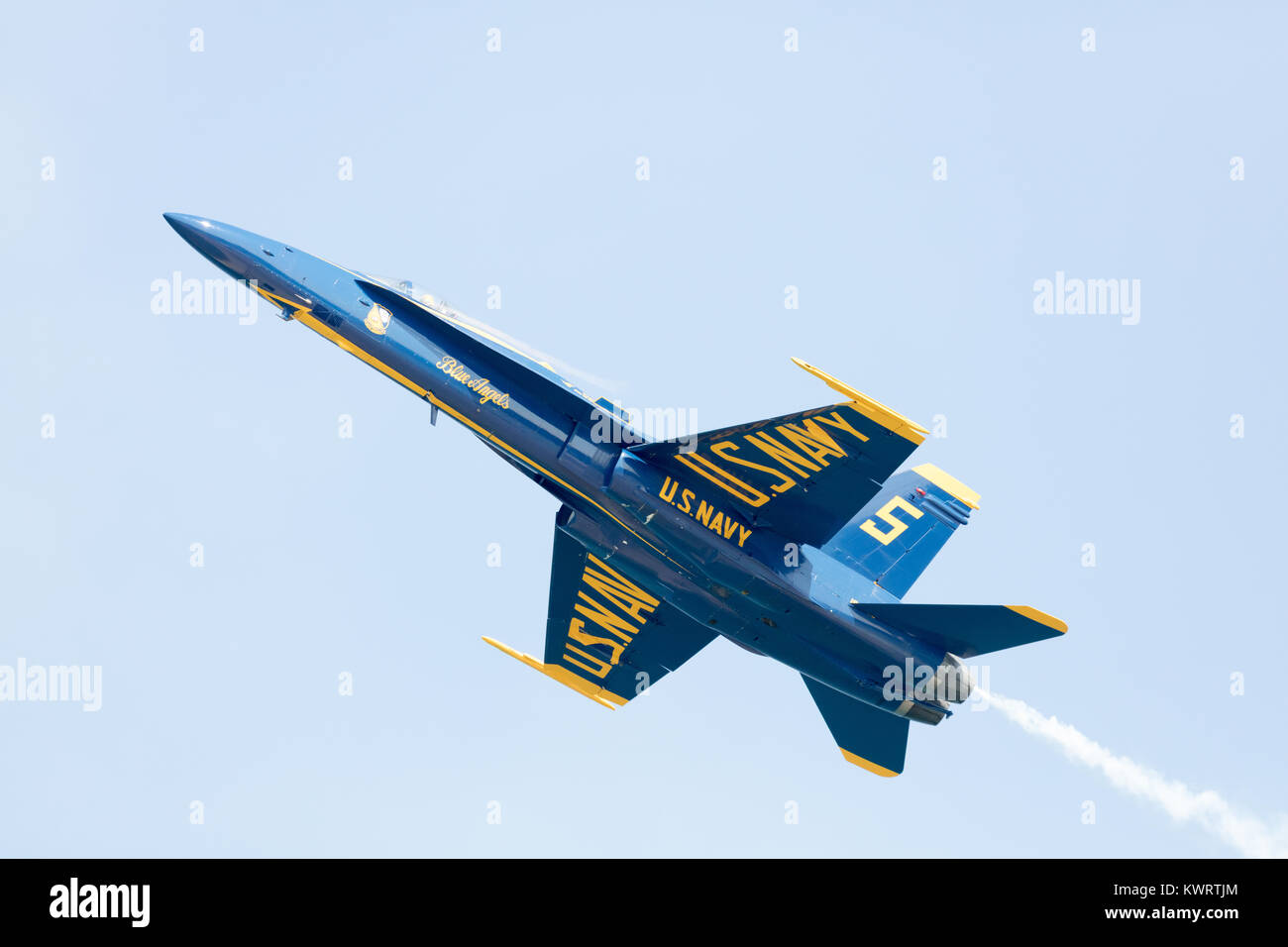 USA, Chicago - 19. August: Die Blue Angels F/A-18 Hornissen bei Chicago, Luft und Wasser, am 19. August 2017 fliegen Stockfoto