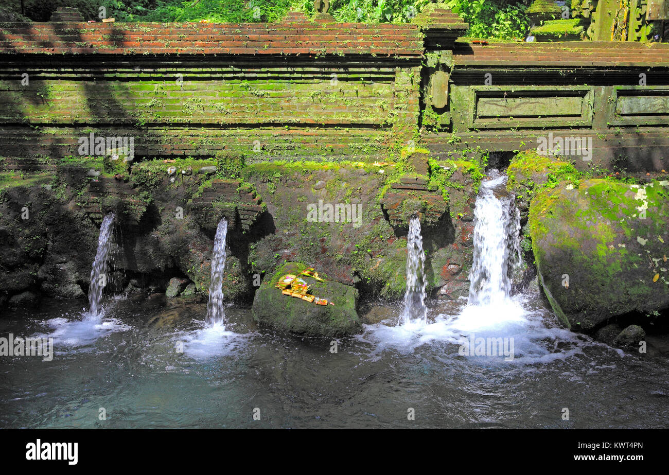 Pura Mengening, Bali, Indonesien ist ein heiliges Wasser Tempel in Tampaksiring, in der Nähe von Ubud. Bali, Indonesien Stockfoto