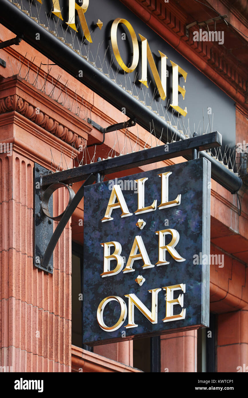 All Bar One pub signage in Wimbledon, London Stockfoto