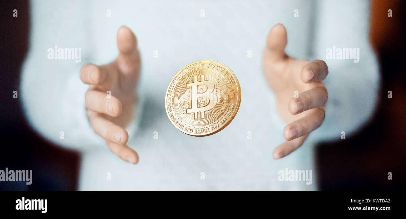 Bitcoin an Hand, Web, Geld, Shopping auf Linie Stockfoto