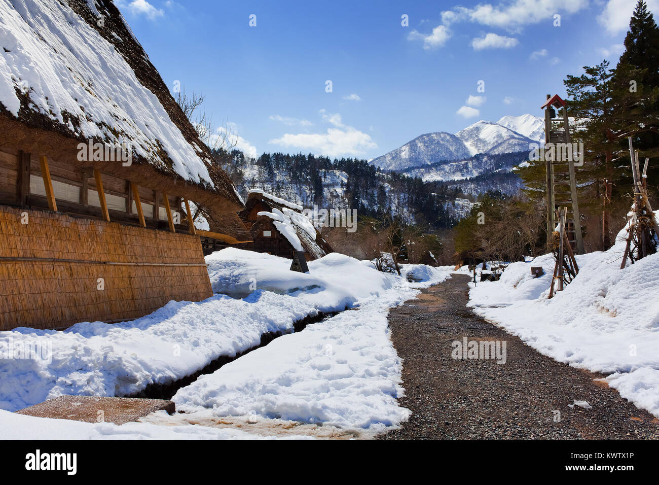 Gassho - Gassho-zukuri Ferienhaus am Ogimachi Dorf in Shirakawago, von der UNESCO zum Weltkulturerbe Stockfoto