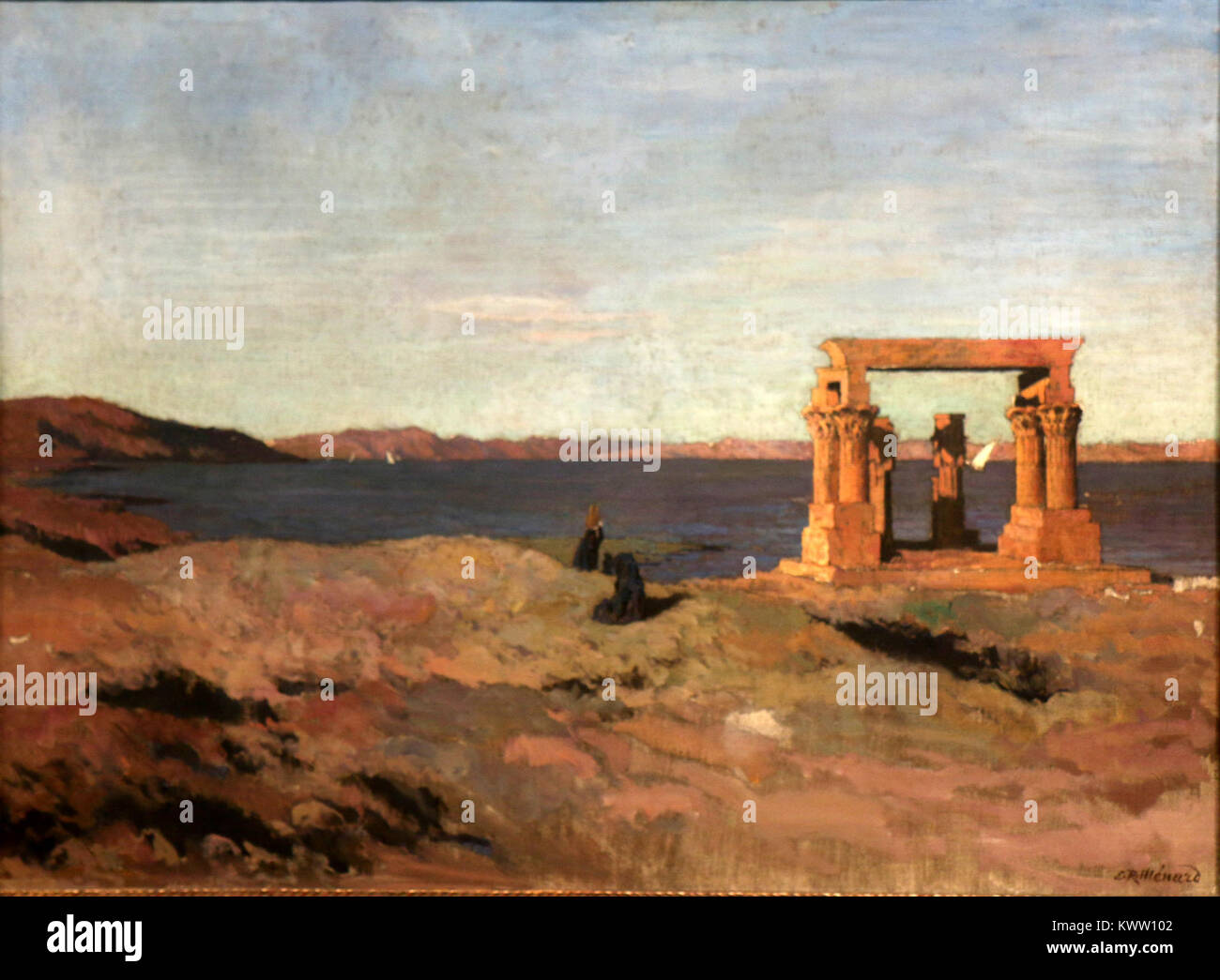 Emile-René Ménards Gemälde „Le Temple de Kerdasa“ zeigt eine antike Tempelszene mit symbolischen und atmosphärischen Elementen, die das Interesse des Künstlers an klassischen Themen und mythologischen Landschaften widerspiegelt. Stockfoto