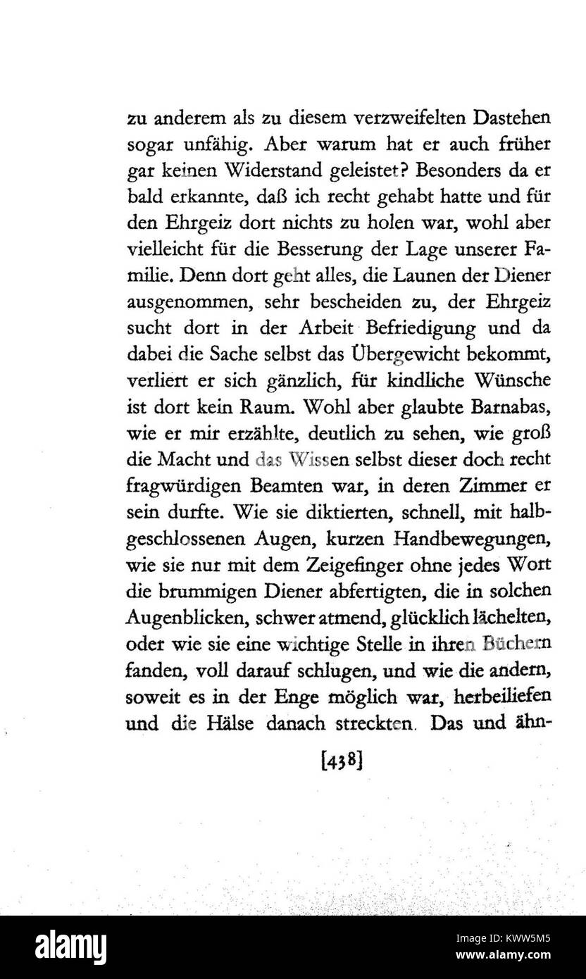 Der Titel „de Kafka Schloss 438“ bezieht sich auf Franz Kafkas das Schloss und symbolisiert Themen der Macht, der Isolation und der Sinnsuche des Einzelnen in einem komplexen sozialen System. Stockfoto