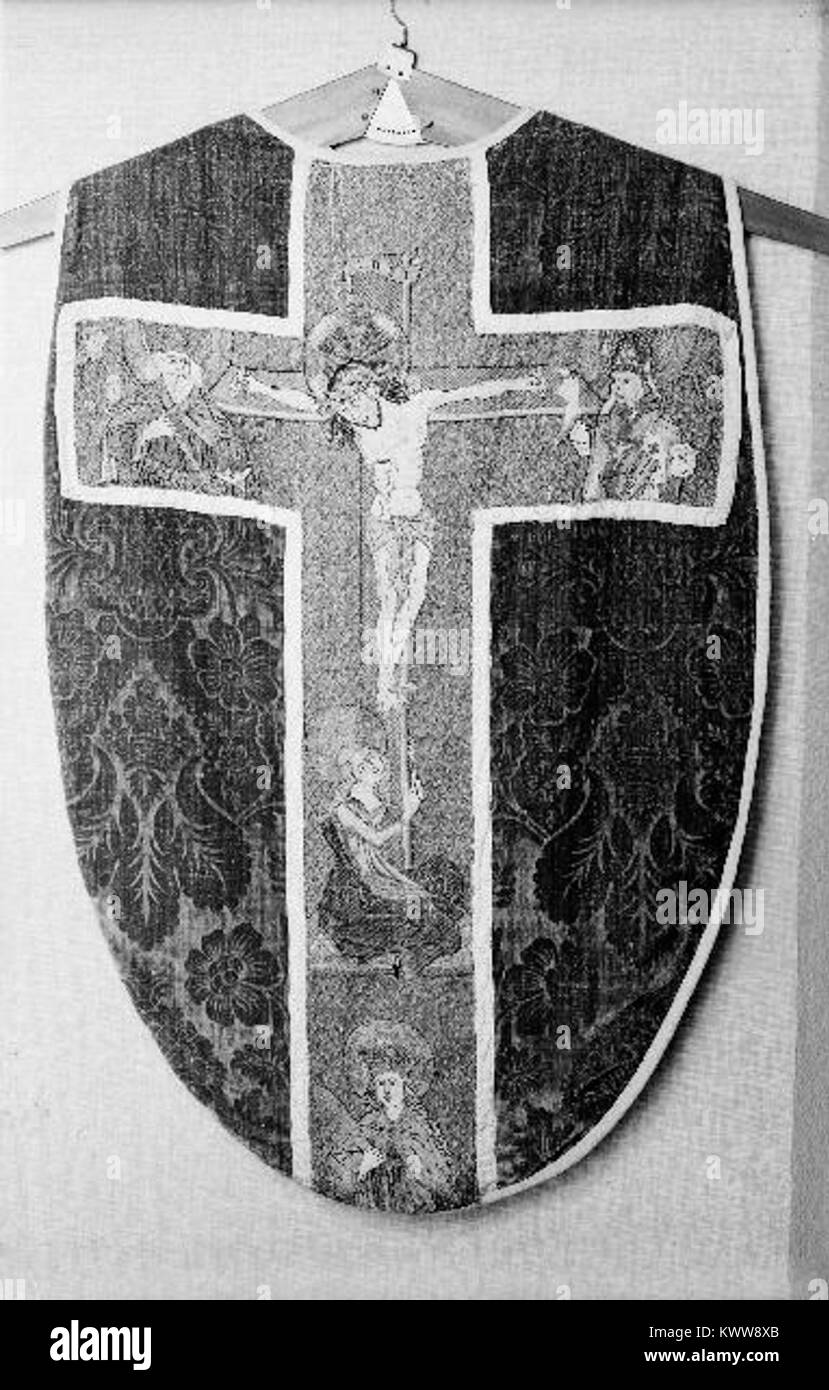 Die Kirche Åkerby, die vom schwedischen Nationaldenkmal (KMB) dokumentiert wurde, ist eine historische schwedische Pfarrkirche, die für ihre mittelalterliche Struktur und ihre erhaltenen architektonischen Details bekannt ist. Stockfoto