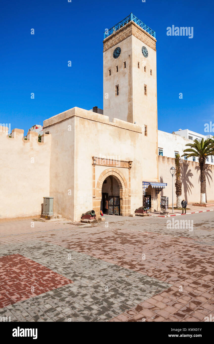 City Tower in Essaouira Medina. Essaouira ist eine Stadt in der westlichen Region von Marrakesch Marokko Safi an der Atlantikküste. Stockfoto