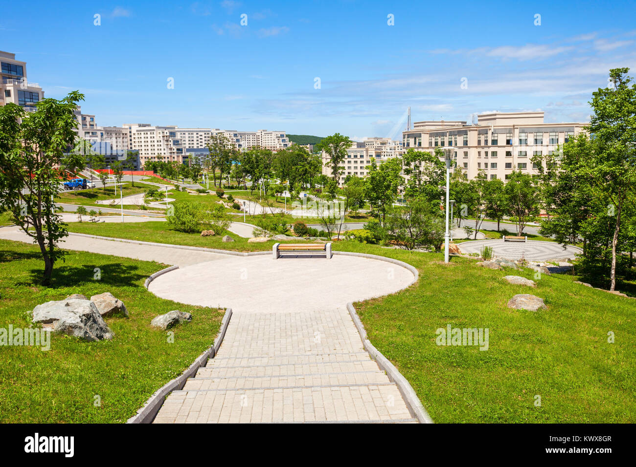 Fernöstlichen Föderalen Universität (Dalnevostochny Federalny Universitet oder Dvfu) Campus Gebäude. Es ist eine Institution der höheren Bildung in Vladivosto Stockfoto