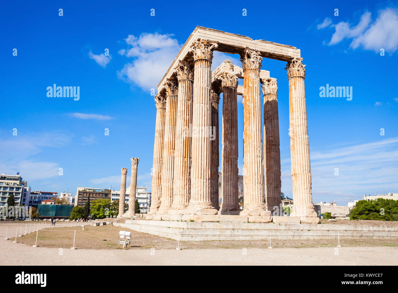 Den Tempel des Olympischen Zeus oder den olympieion oder Spalten des Olympischen Zeus ist ein Monument, das von Griechenland und ein ehemaliger kolossalen Tempel in der Mitte des Th Stockfoto