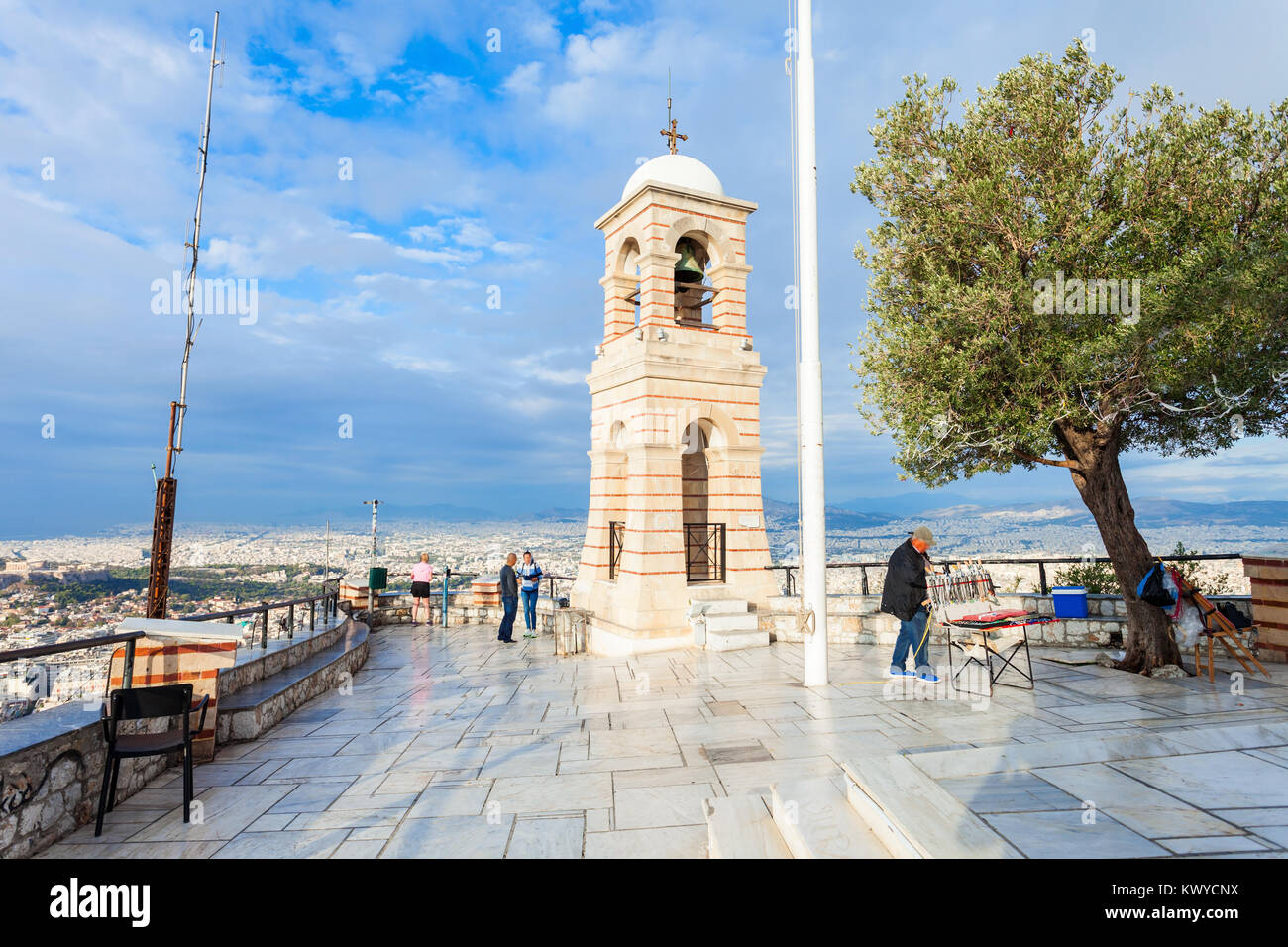 Saint George Kapelle auf den Lycabettus Hügel in Athen, Griechenland Stockfoto