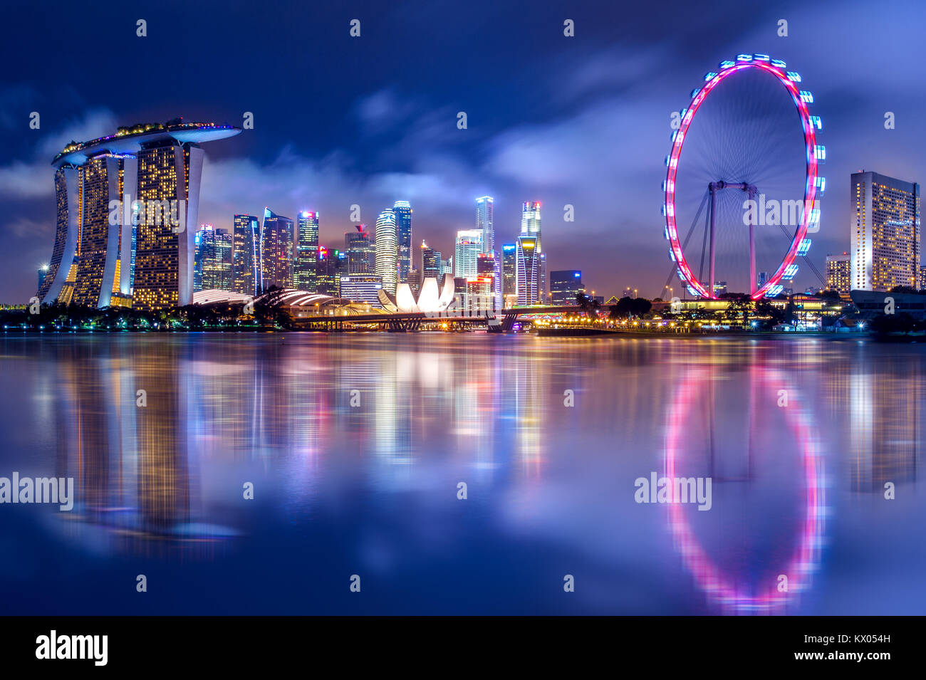 Nachtansicht von Singapur bei Nacht Stockfoto