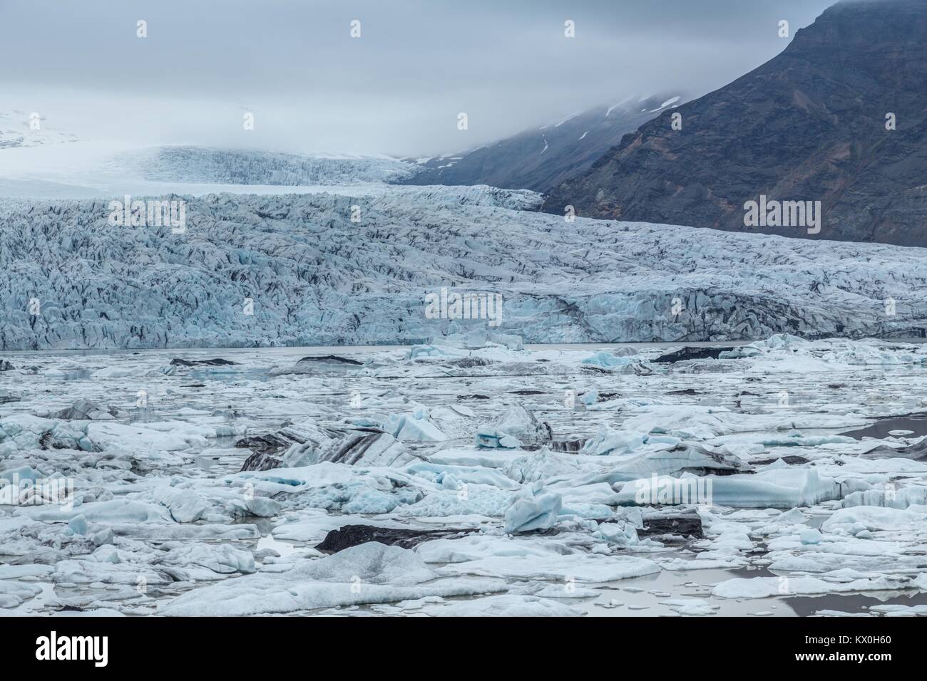 Fjallsárlón, einem Gletschersee am Ende des Fjallsjökull Gletscher am südlichen Ende des Vatnajökull Gletscher in Island Stockfoto