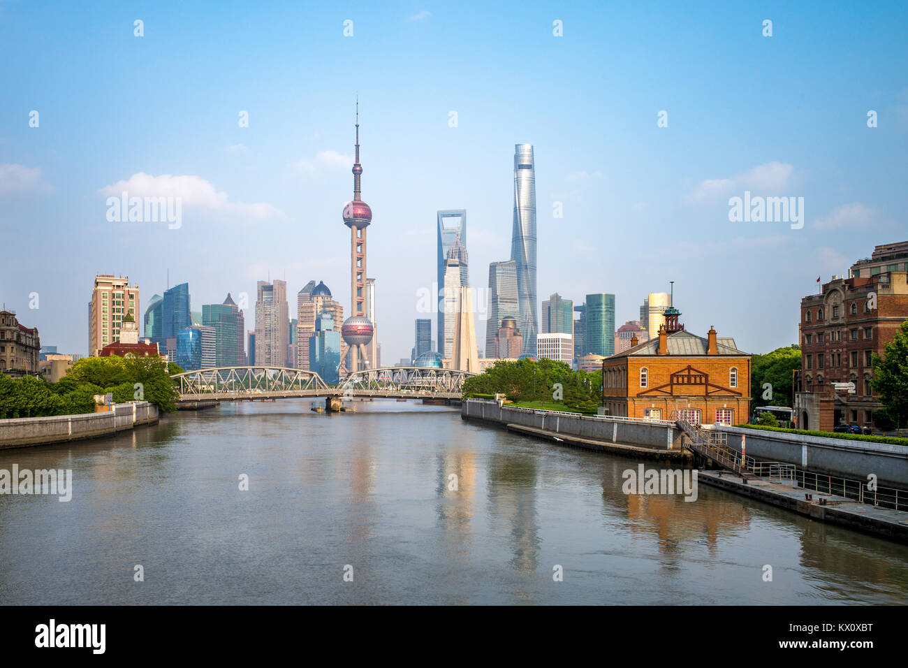 Skyline von Pudong, Shanghai, China Stockfoto