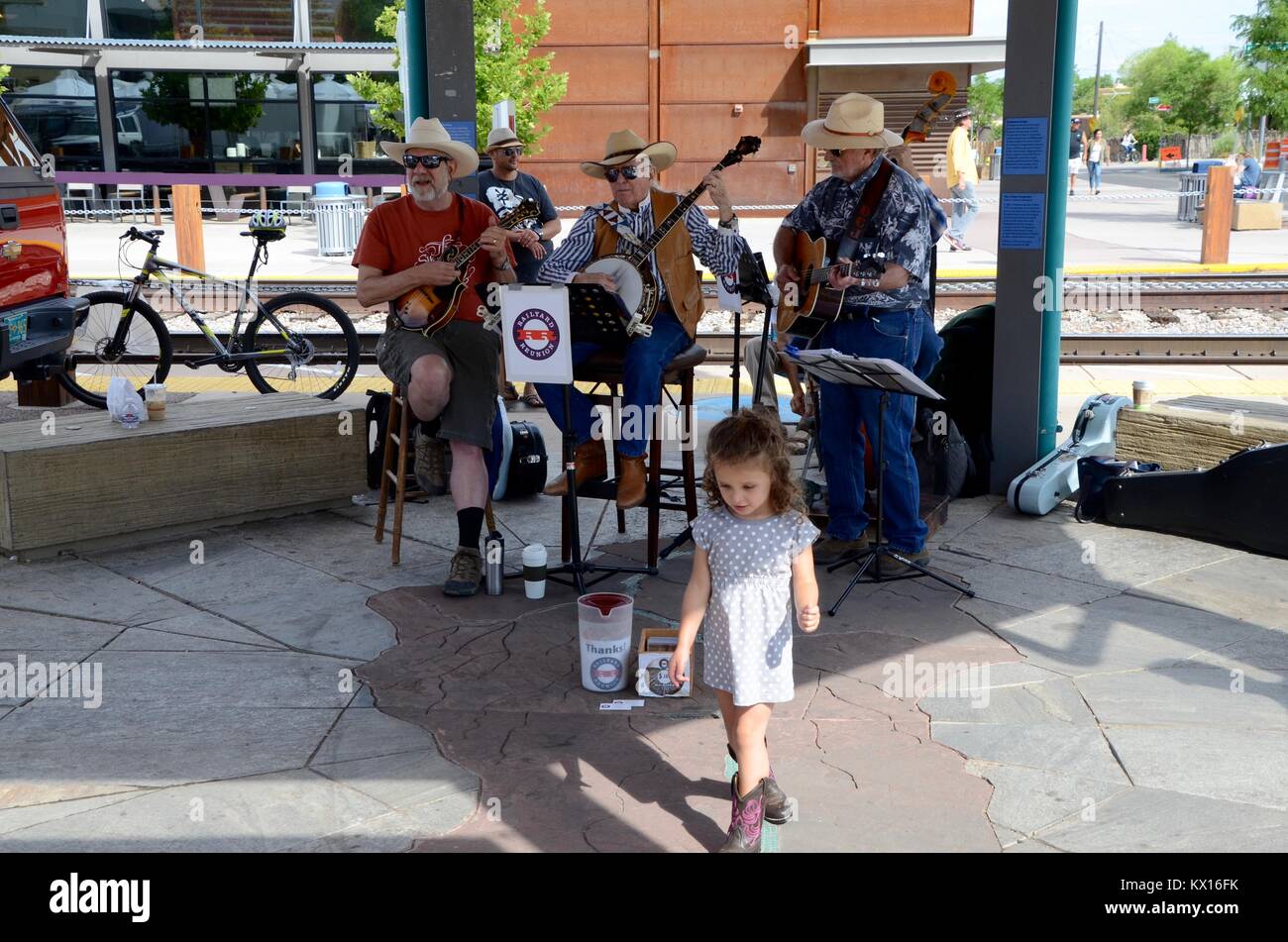 Leipzig-engelsdorf reunion Band spielen bei Farmers Market Santa Fe New Mexico USA Stockfoto