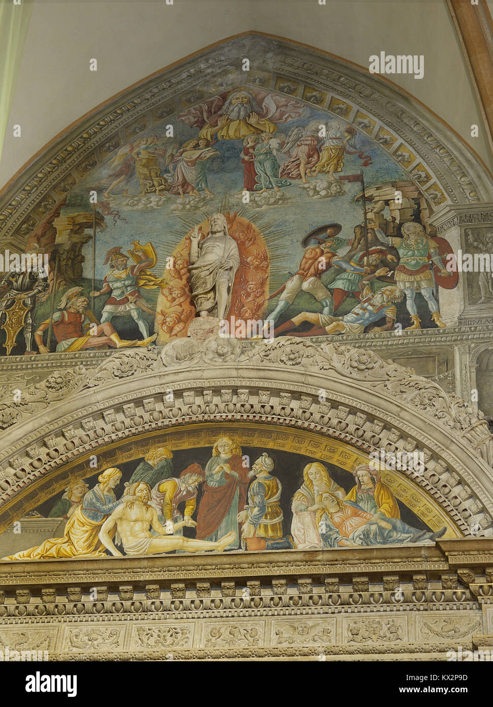 Verona Venetien Italien. Die Kathedrale Santa Maria Matricolare Interieur. Gemälde von Giovanni Maria Falconetto 16. Jahrhundert über Maffei Kapelle. Stockfoto