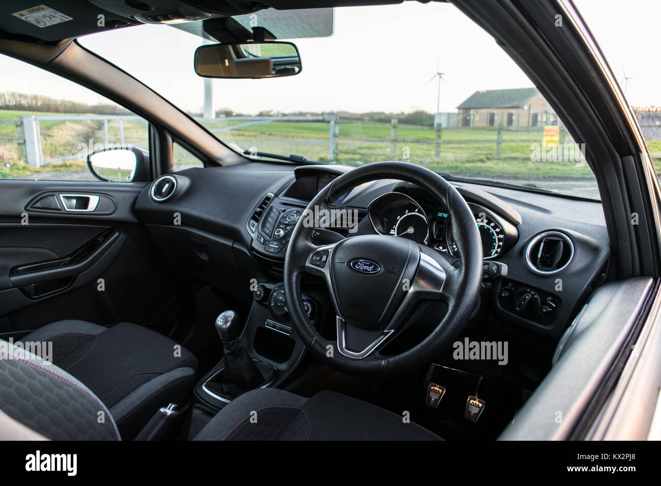 2016 Ford Fiesta Innenraum Stockfoto Bild 170936032 Alamy