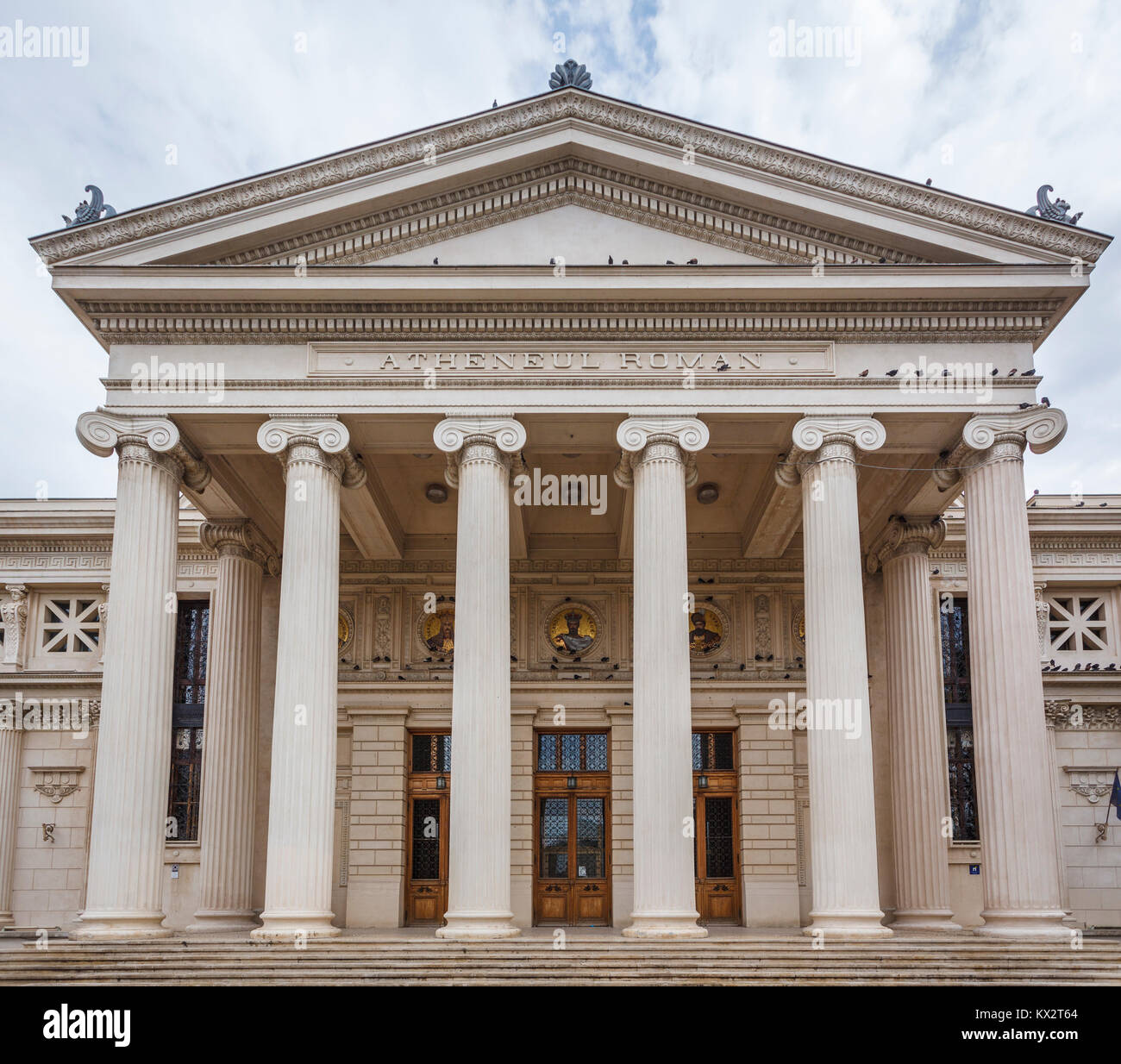 Rumänischen Athenaeum, ein Konzertsaal in Bukarest, der Hauptstadt Rumäniens, Central Europe Home der George Enescu jährliche International Music Festival Stockfoto