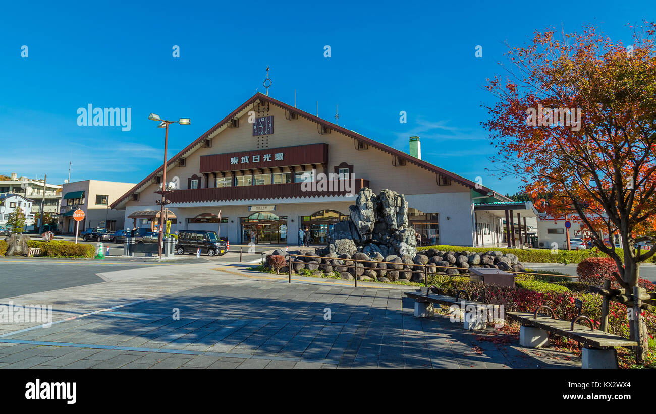 Nikko, Japan - 16. November 2015: Tobu - Nikko Station betrieben von Stockfoto