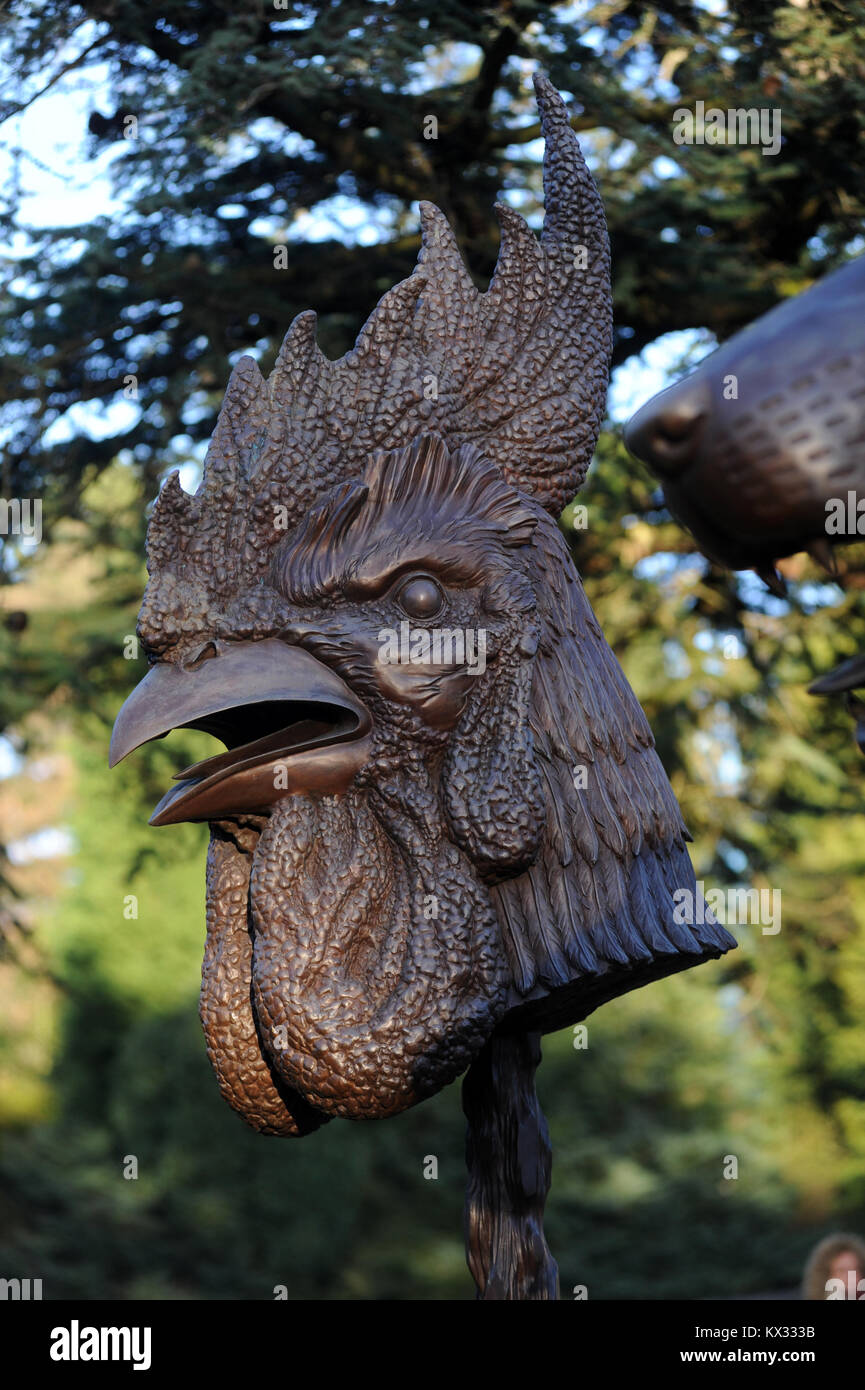 Kreis der Tiere, Zodiac Köpfe von Ai Weiwei, in Yorkshire Sculpture Park, in der Nähe von Wakefield, West Yorkshire, UK. Stockfoto