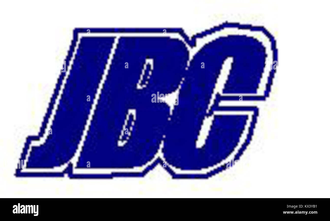 Das Design zeigt die dunkelblauen „JBC“-Buchstaben, die in derselben Schattierung umrissen sind. Das minimalistische Farbschema betont den scharfen Kontrast des Logos und setzt auf Einfachheit und Kühnheit. Stockfoto