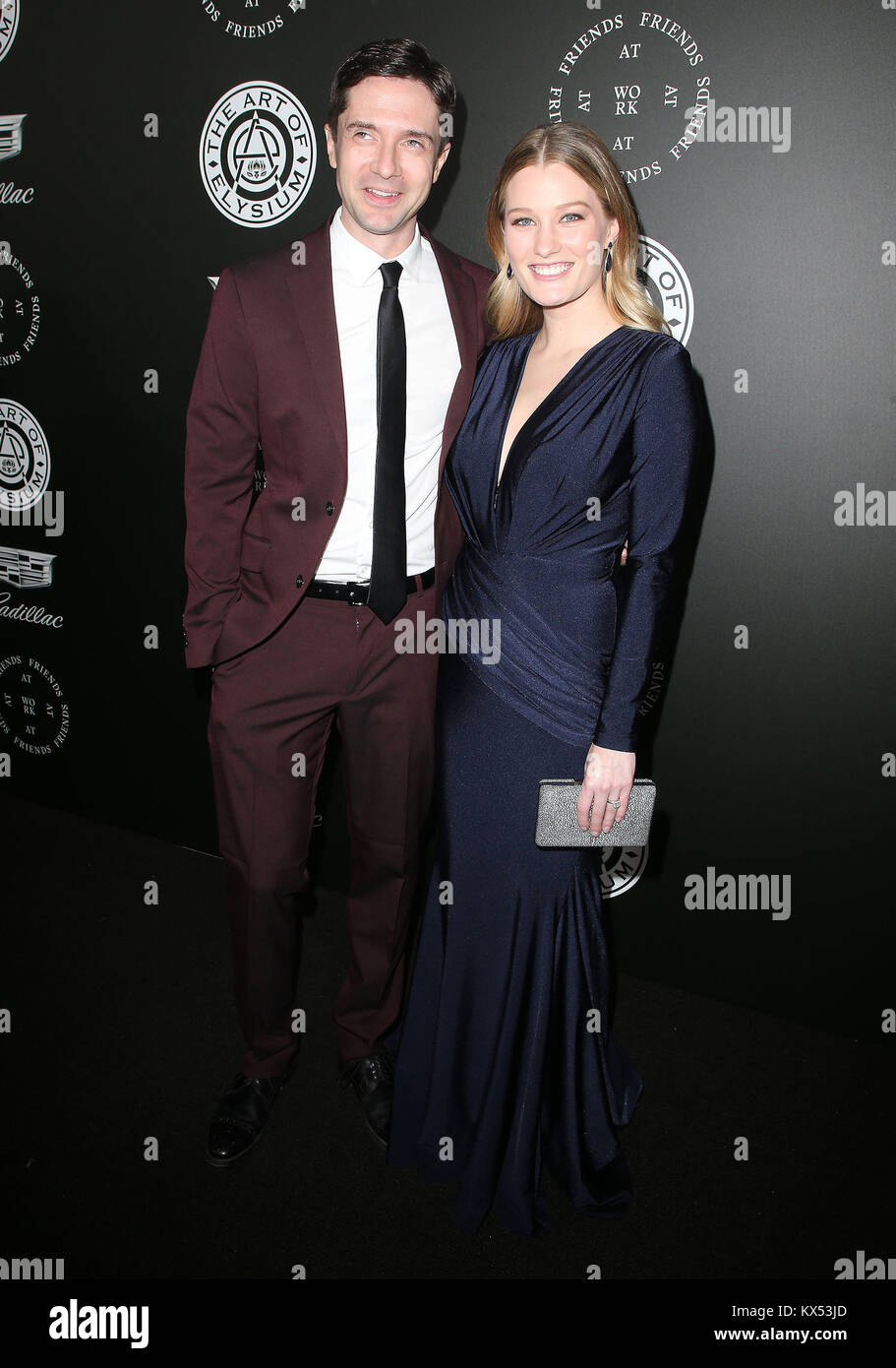 Januar 6, 2018 - Santa Monica, CA, USA - 06. Januar 2018 in Santa Monica, Kalifornien - Topher Grace, Ashley Hinshaw. Die Kunst des Elysium 11. jährlichen Black Tie künstlerische Erfahrung himmel Gala gehalten an Barker Hangar. Photo Credit: F. Sadou/AdMedia (Credit Bild: © F. Sadou/AdMedia über ZUMA Draht) Stockfoto