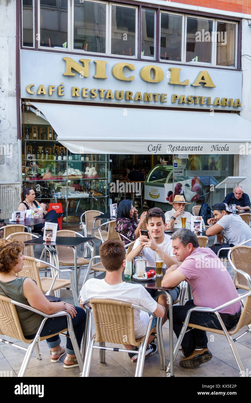Coimbra Portugal, historisches Zentrum, Rua Ferreira Borges, Cafe Restaurante Nicola de Coimbra, Restaurant Restaurants Essen Essen Essen Café Cafés, Bäckerei, al fresco Stockfoto