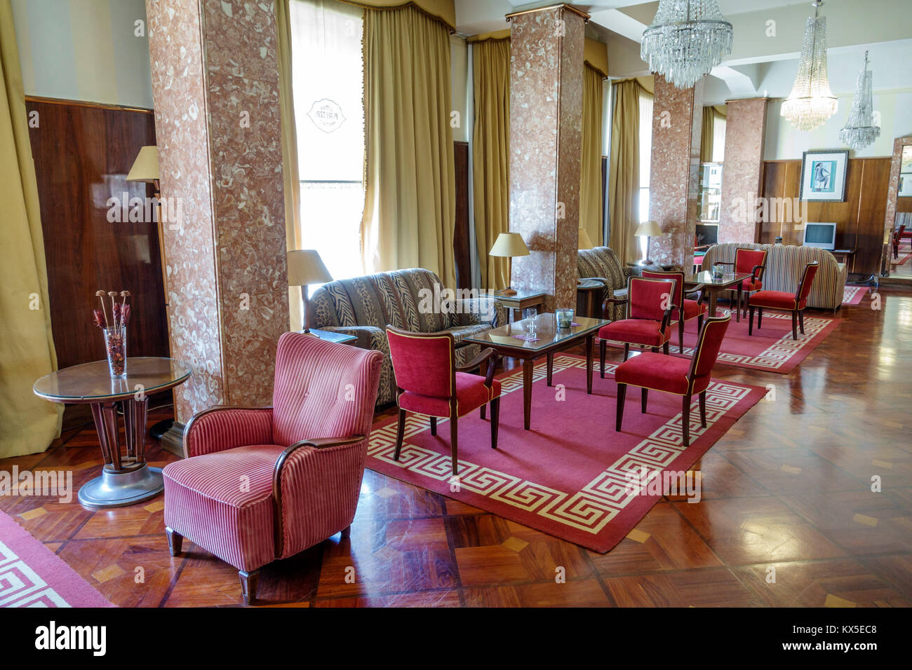 Coimbra Portugal,Altstadt,Astoria Hotel,1926,Wahrzeichen,Pariser Jugendstil,Arte Nova,Architektur,Adaes Bermudes,Innenbereich,Lobby,Möbel Stockfoto