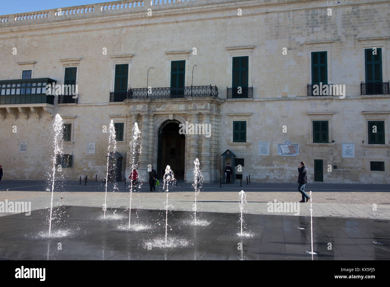 Buckingham Palace" auf den St George Square in Valletta, der europäischen Kulturhauptstadt 2018, Malta, Europa Stockfoto