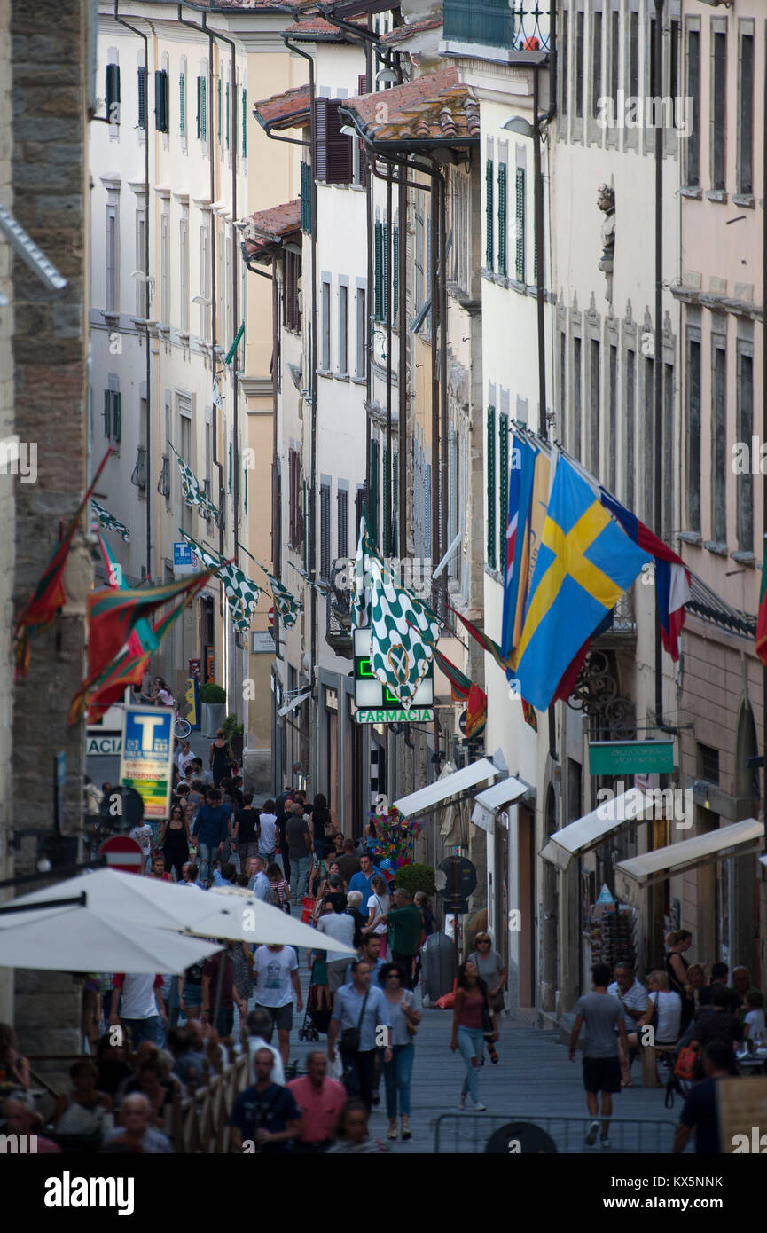 Corso Italia im historischen Zentrum von Arezzo, Toskana, Italien. 5. August 2016 © wojciech Strozyk/Alamy Stock Foto Stockfoto