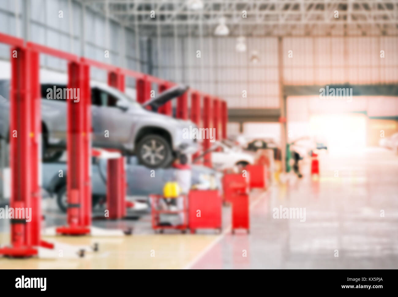 Auto in der Instandhaltung in der Garage Service Station, Automobilindustrie Stockfoto