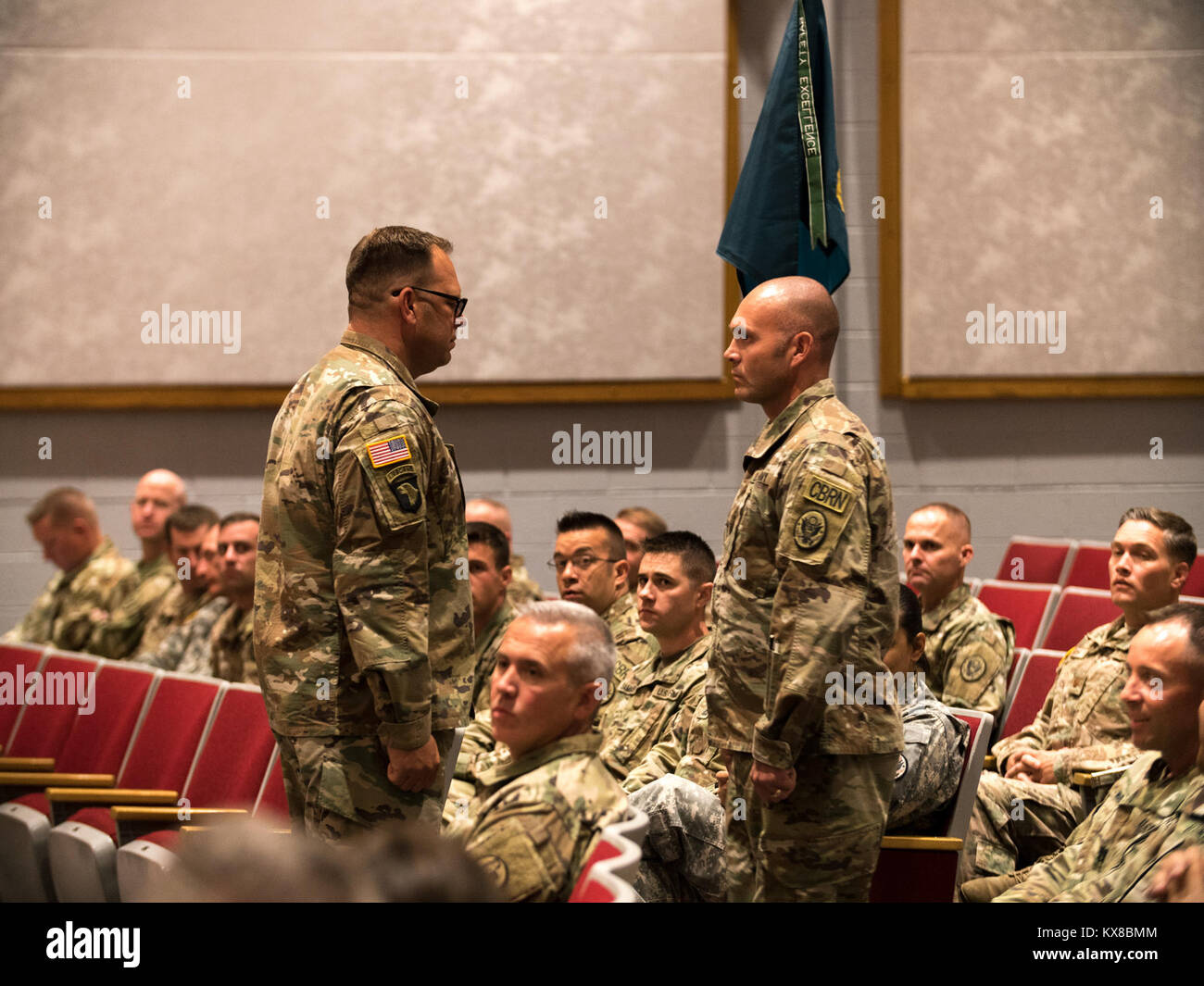 Der 85 zivilen Unterstützung Team führte eine Änderung des Befehls Zeremonie an der Draper Hauptsitz am 29. Juni 2017. (U.S. Army National Guard Foto von Sgt. Scott Vargas, 128 MPAD) Stockfoto