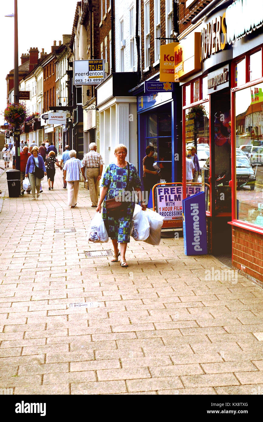 Northallerton High Street und Geschäfte,Yourkshire Stockfoto