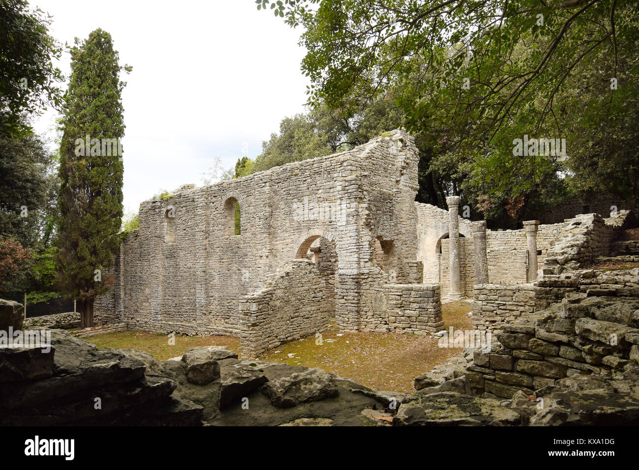 Kirchenruine von Brijuni Insel in Kroatien. Stockfoto