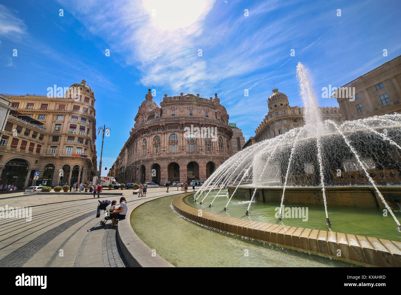 Water fountain genova Fotos und Bildmaterial in hoher Auflösung Alamy