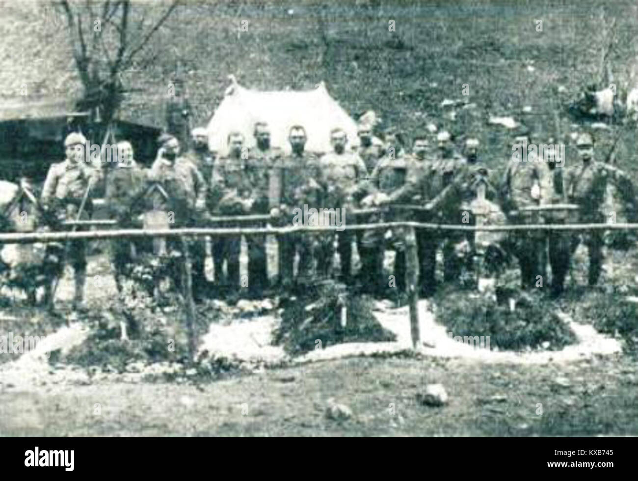 Grobovi slovenskih vojakov na praznik Vseh svetih na južnem bojišču Stockfoto