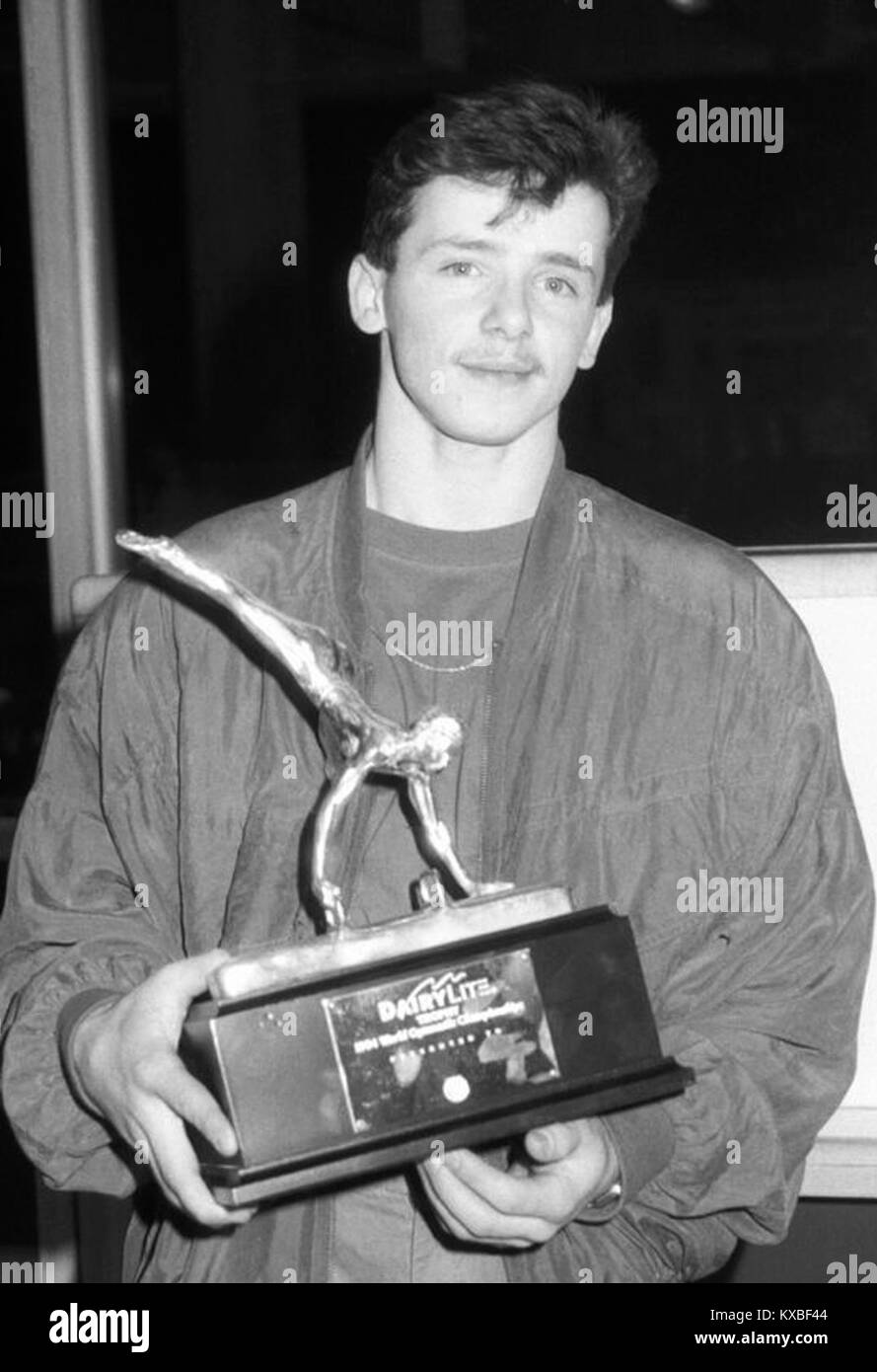 Marius Urzică ist ein 1975 geborener rumänischer Turner, der Olympiasieger auf dem Pommel wurde und zwischen 1994 und 2004 mehrere Welt- und Europameisterschaften errang. Stockfoto