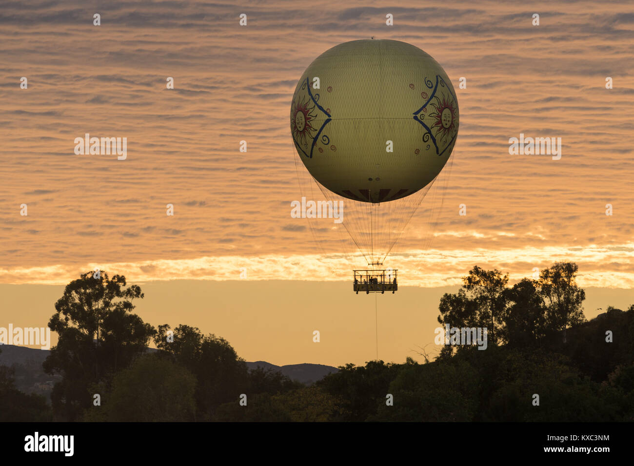 Ballonfahrt in San Diego Zoo Safari Park Stockfoto Ballonfahrt in San Diego Zoo Safari Park Stockfoto