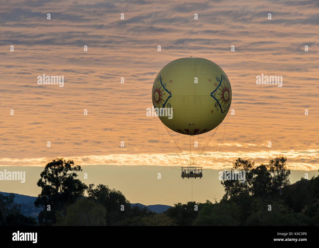 Ballonfahrt in San Diego Zoo Safari Park Stockfoto Ballonfahrt in San Diego Zoo Safari Park Stockfoto