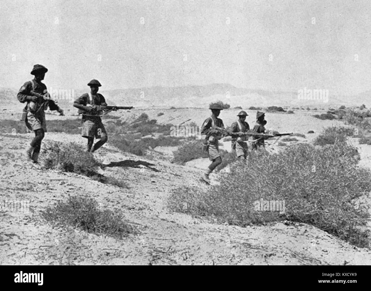 3 Mrd. 1 Punjab Regt in der Libyschen Desrt, 1942 Stockfoto
