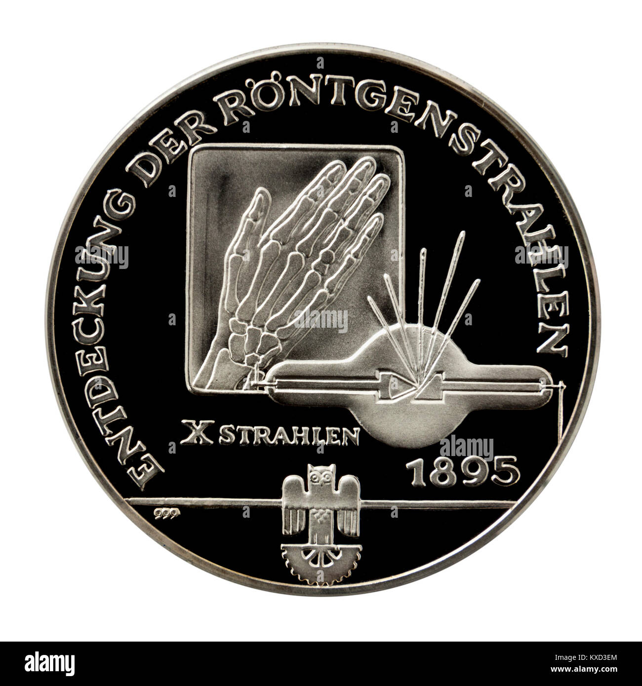 99,9% Beweis Silber Medaillon feiert die Entdeckung der Röntgenstrahlen durch Wilhelm Conrad Röntgen, der berühmten deutschen Erfinder. Stockfoto