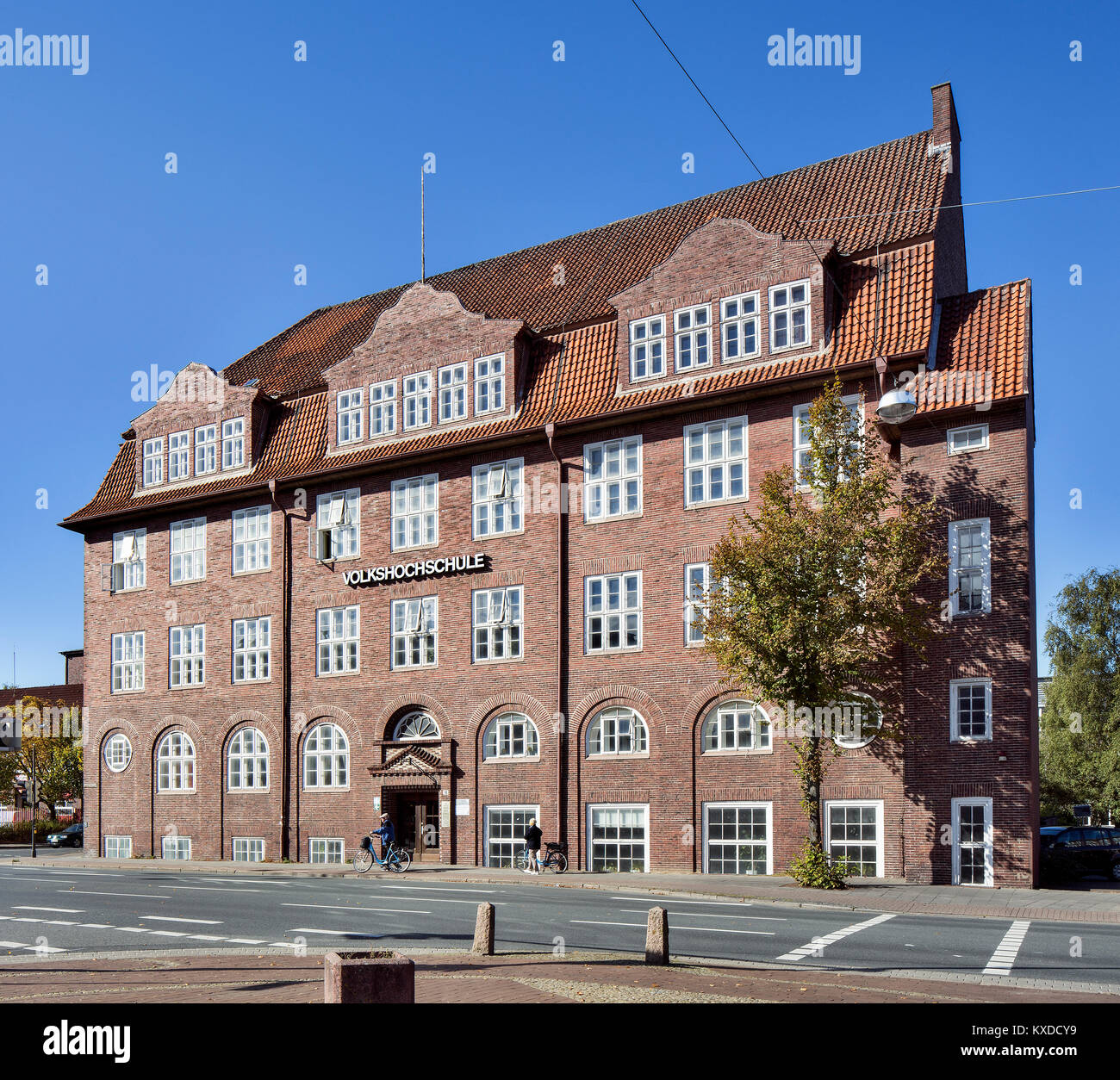 Ehemalige berufliche Schule, heute Volkshochschule, Cuxhaven, Niedersachsen, Deutschland Stockfoto