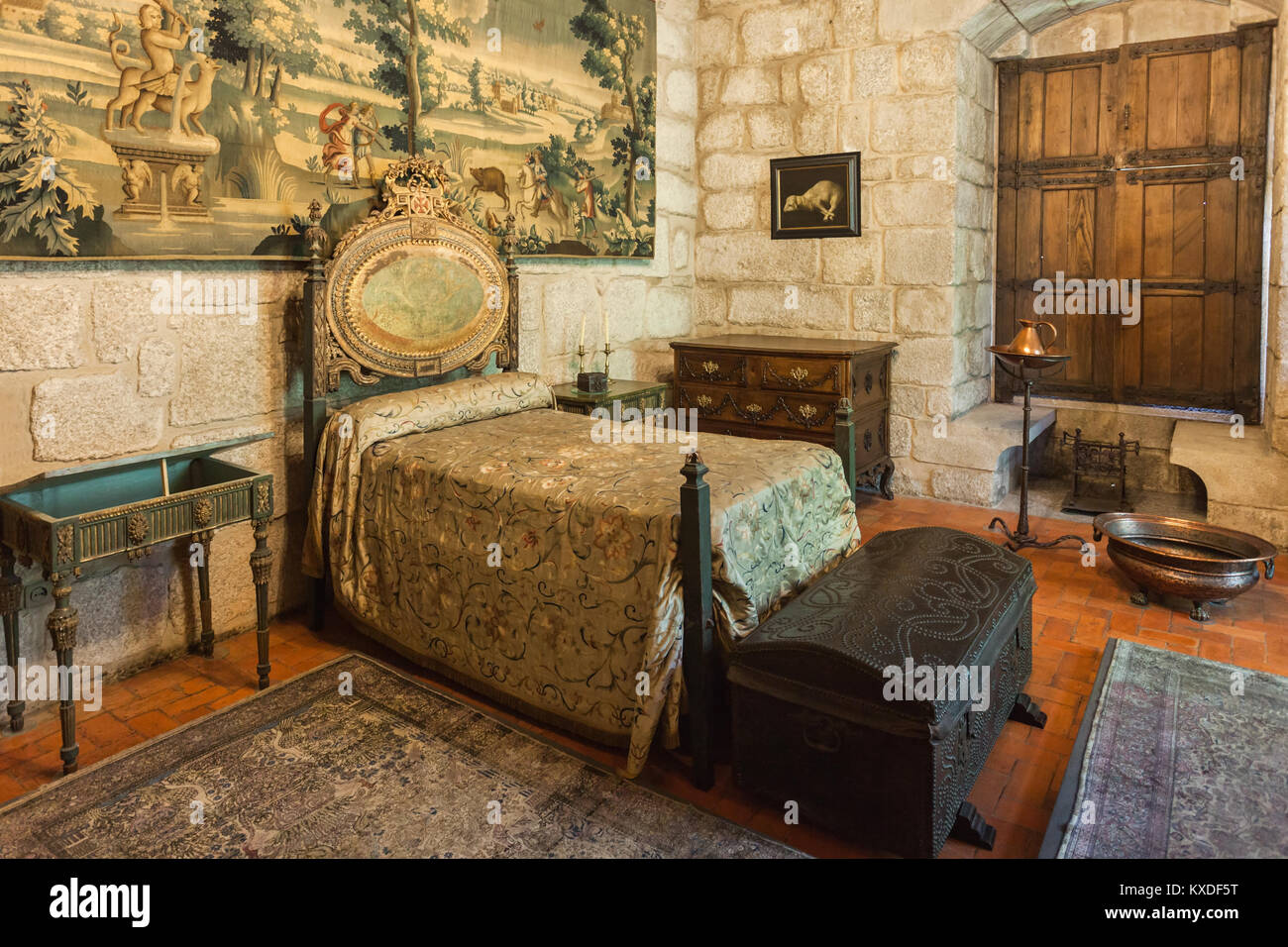 GUIMARAES, PORTUGAL - 11. Juli: Im Palast der Duques von Braganza am 11. Juli 2014 in Guimaraes, Portugal Stockfoto