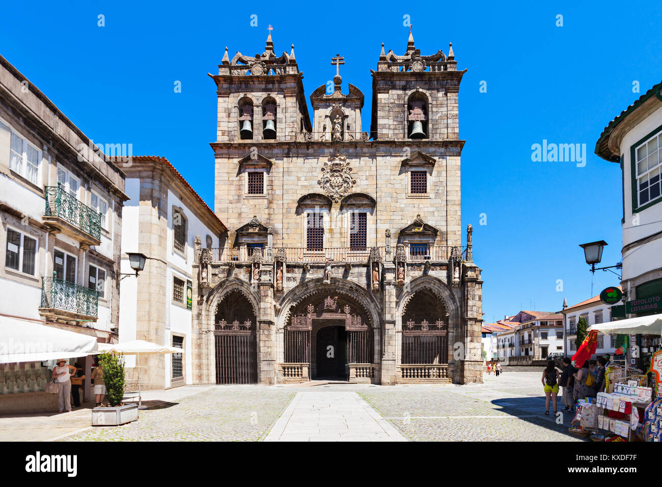BRAGA, PORTUGAL - 11. Juli: Die Kathedrale von Braga (Se de Braga) ist eine der wichtigsten Sehenswürdigkeiten in Braga, Portugal am 11. Juli 2014 in Braga, P Stockfoto