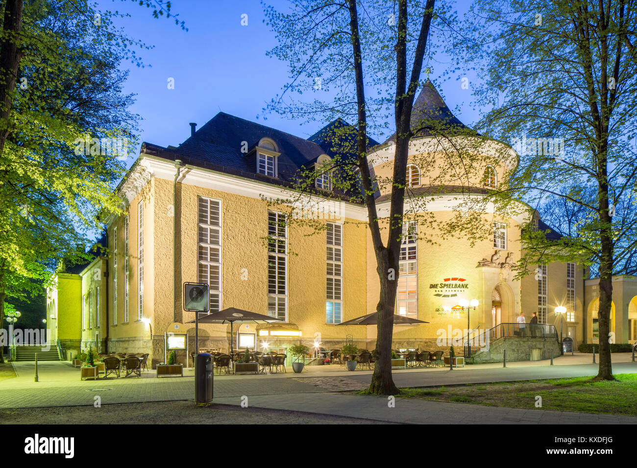Konzert an der Hauptallee im Kurviertel, heute auch von der Spielbank, Bad Pyrmont, Niedersachsen, Deutschland Stockfoto