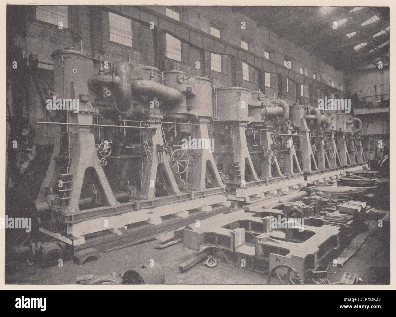 Motoren der New York - Die gepanzerten Cruiser New York, die vollständig auf einer anderen Seite beschrieben ist, hat Motoren der vertikalen t… Stockfoto