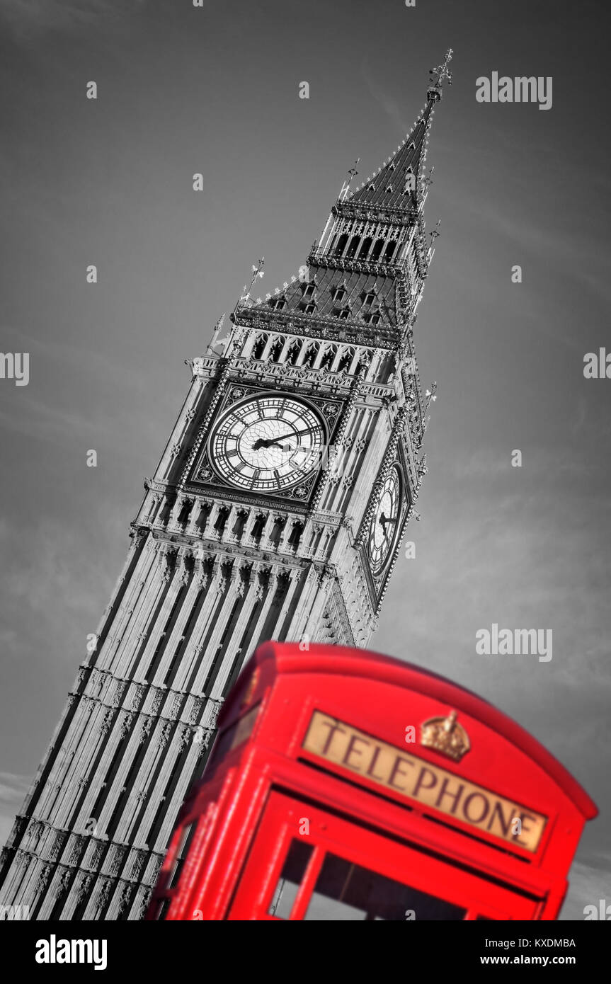 Rote Telefonzelle und Big Ben, Selektive Farbe, London, UK Stockfoto