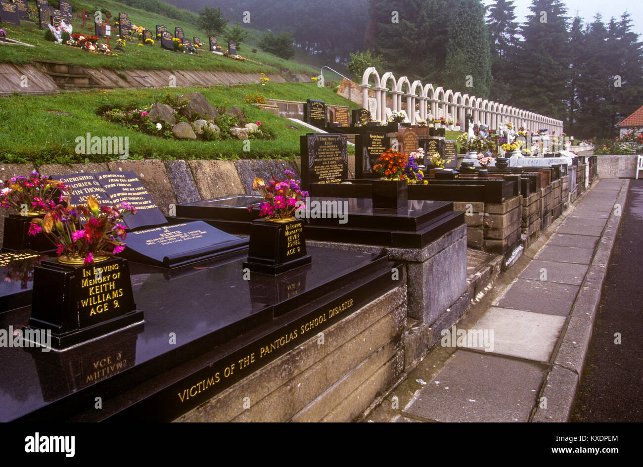 Großbritannien, Wales, Glamorgan, Aberfan, Friedhof Pant Glas Schule disaster Gedenkstätten Stockfoto