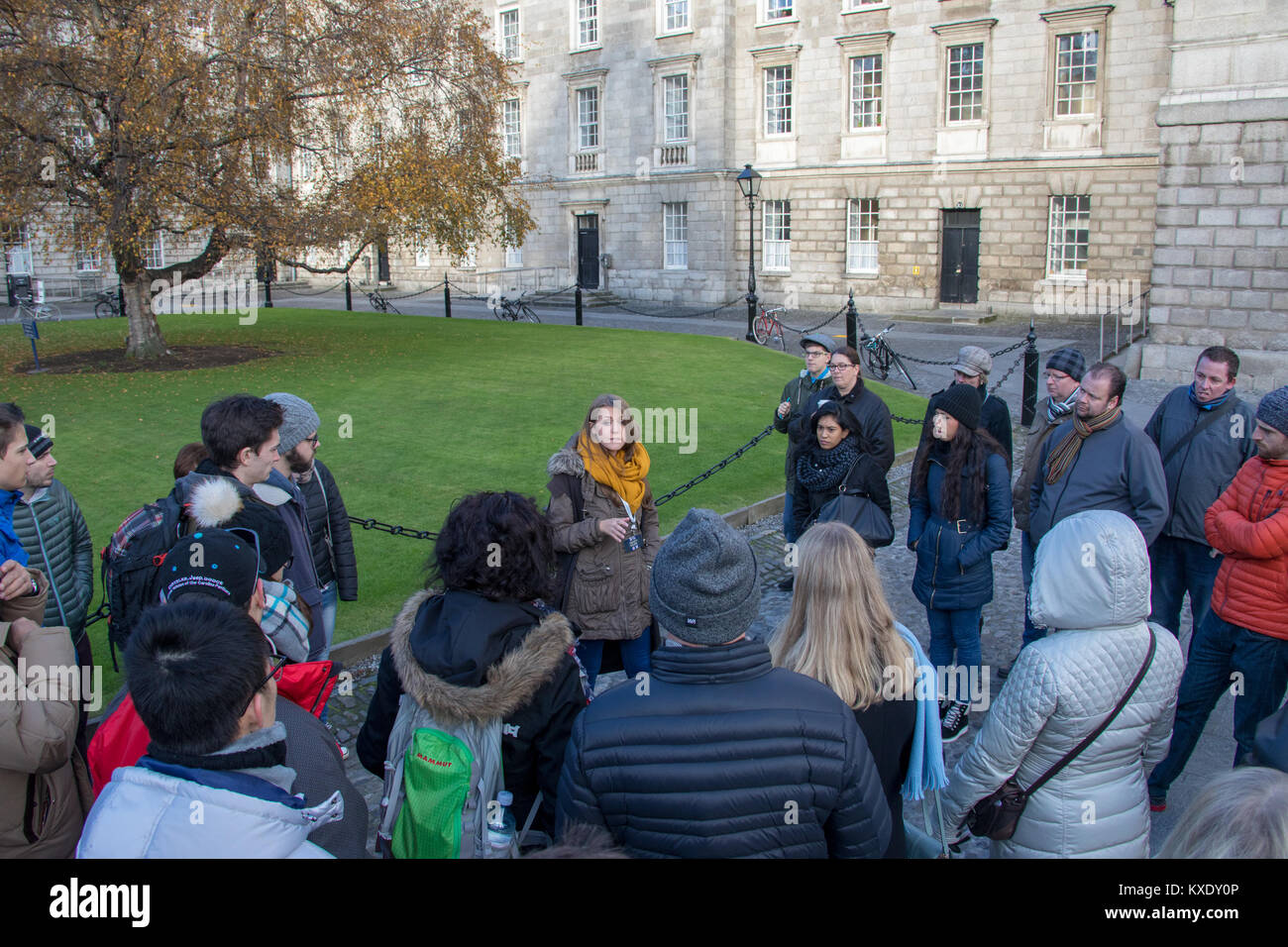 Trinity Touren, von Studenten geleiteten Führung durch das Trinity College, Dublin, Irland Stockfoto