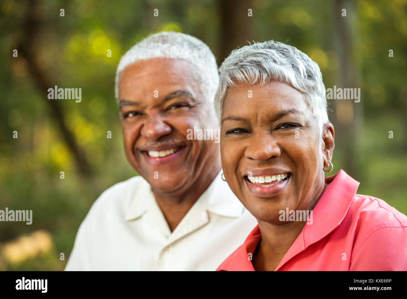 Reifen afrikanische amerikanische Paar Stockfoto
