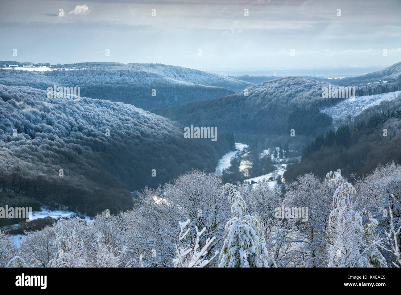 Die untere Wye Valley mit Schnee bedeckt. Stockfoto